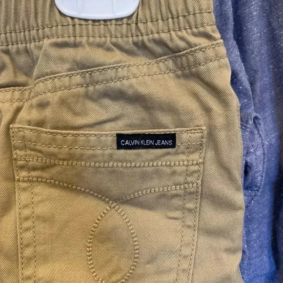 Boys Calvin Klein Jeans Matching Set 4T NWT - B0 - Picture 4 of 6